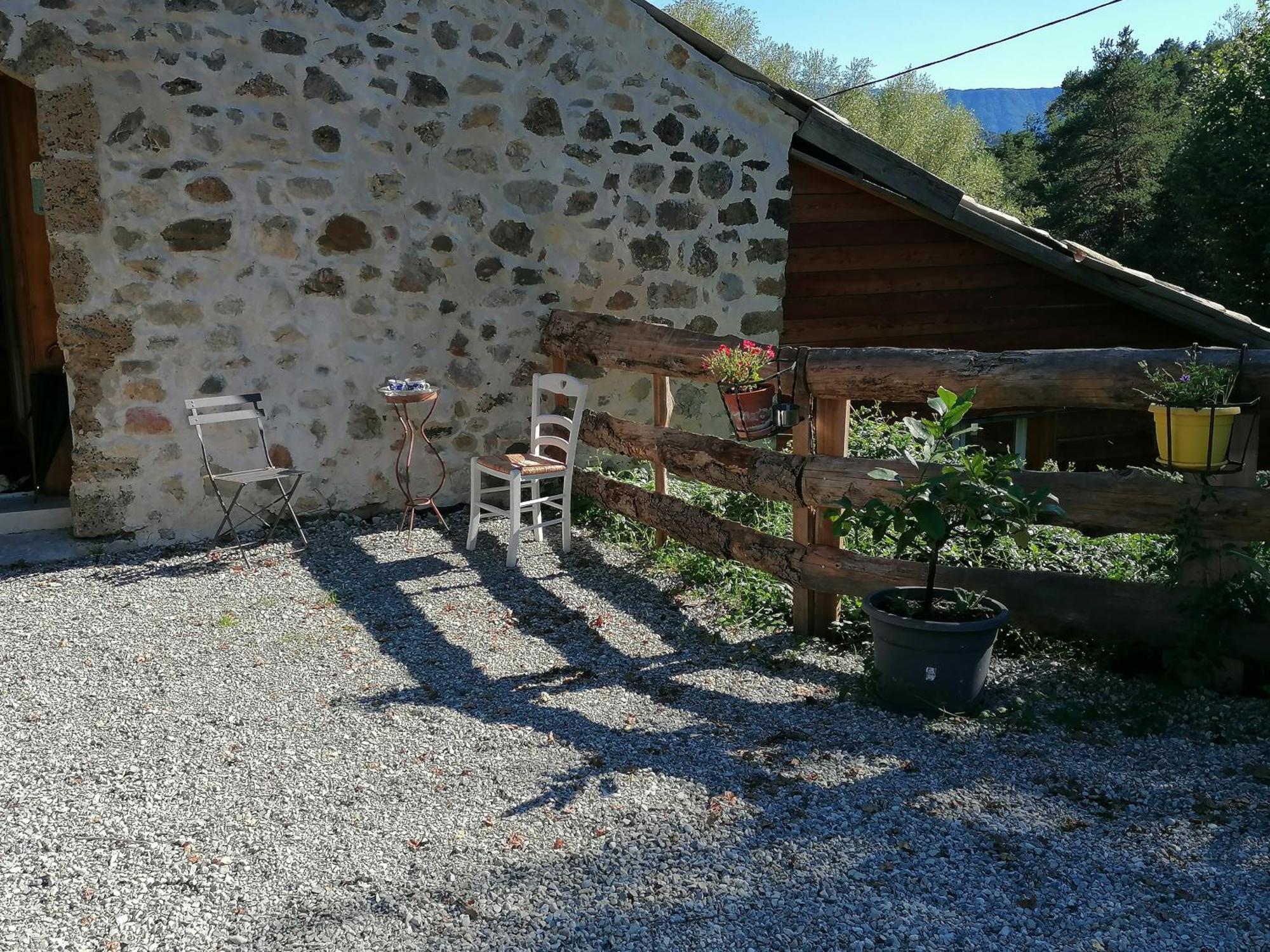 La Rena 8 Pax Horse Riders And Bikers Welcome La Penne 外观 照片